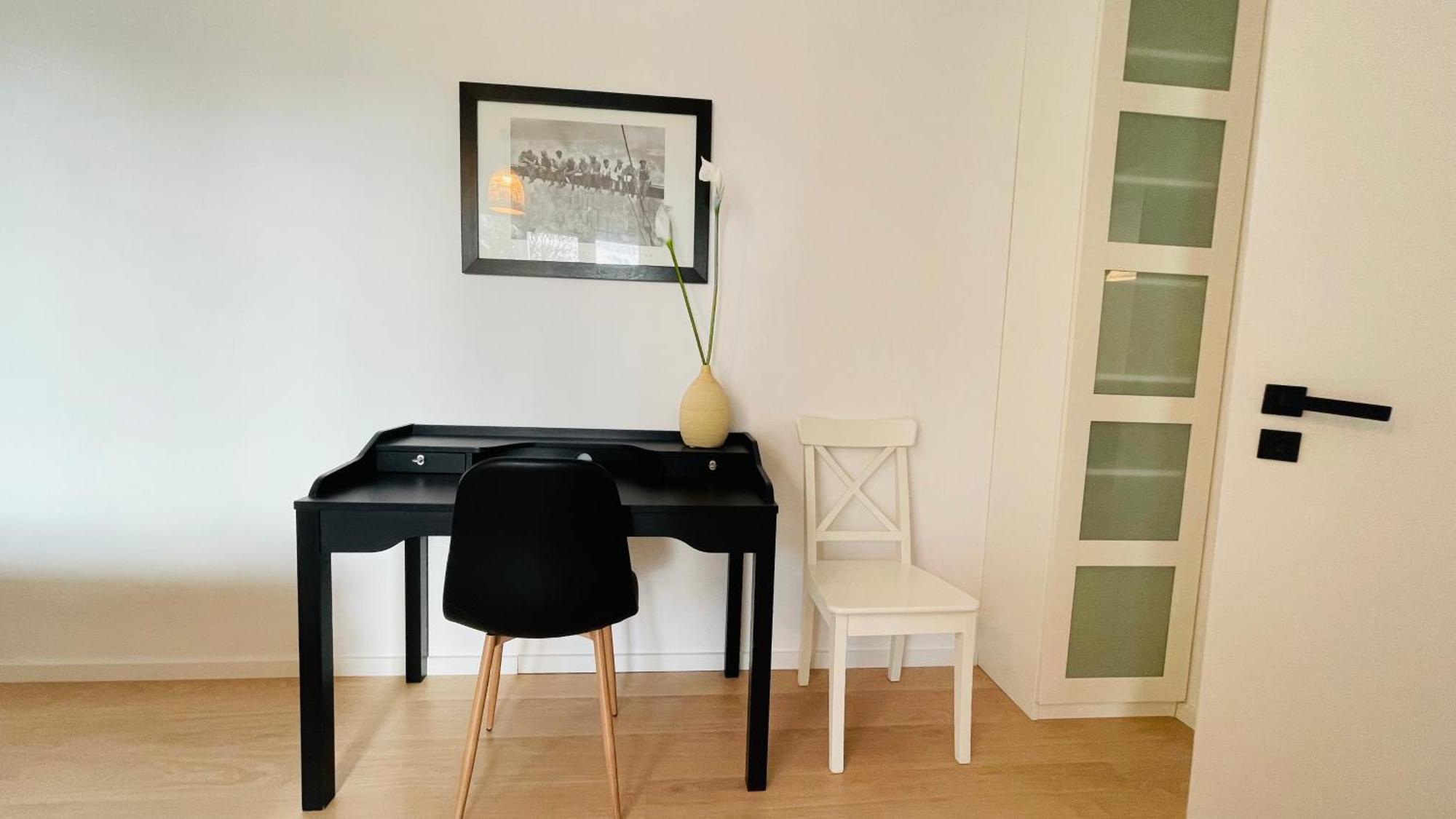 House Flow, 3 Room With Terrace, Free 2 Parking Bratislava Eksteriør billede