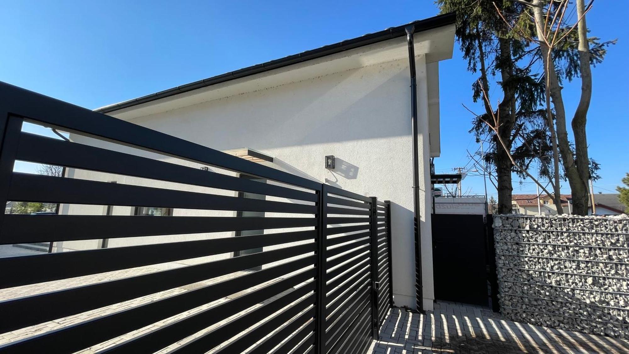 House Flow, 3 Room With Terrace, Free 2 Parking Bratislava Eksteriør billede